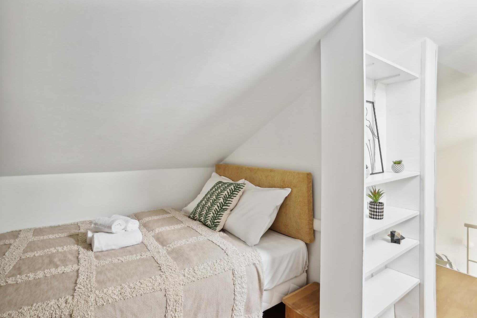 Nation 2br Property * Parijs