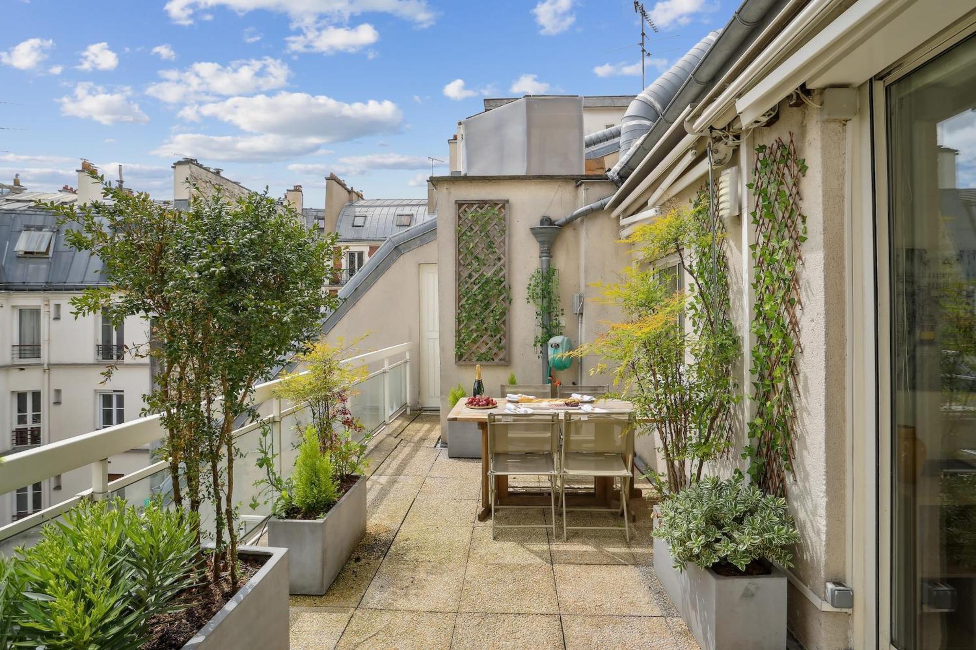 Nation 2br Property Appartement Parijs